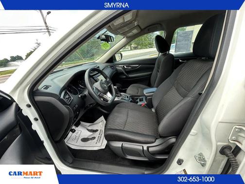 Glacier White 2018 Nissan Rogue S