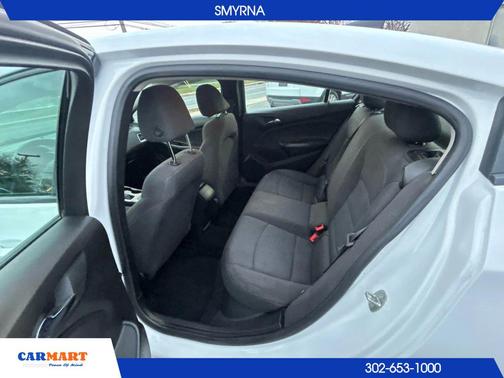 2018 Chevrolet Cruze LS