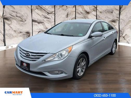 2011 Hyundai SONATA Limited