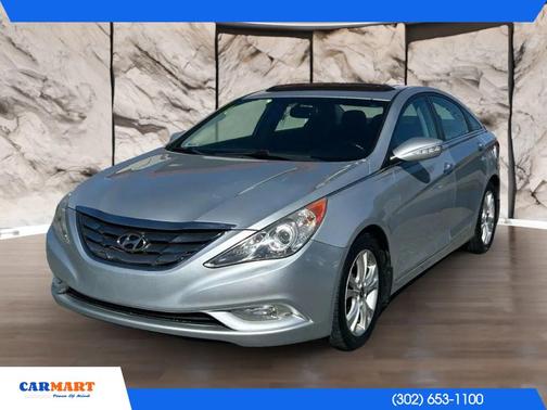 2011 Hyundai SONATA Limited