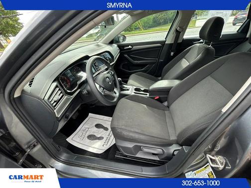 Platinum Gray Metallic 2019 Volkswagen Jetta 1.4T S