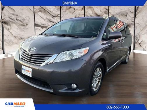 2013 Toyota Sienna XLE