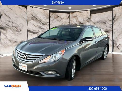2011 Hyundai SONATA Limited