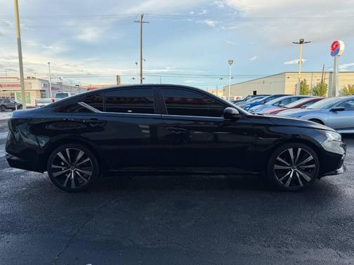 2021 Nissan Altima SR FWD