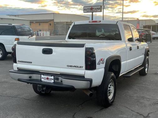 2005 Chevrolet Silverado 2500 LS H/D Crew Cab