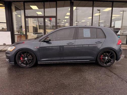 2021 Volkswagen Golf GTI 2.0T SE DSG