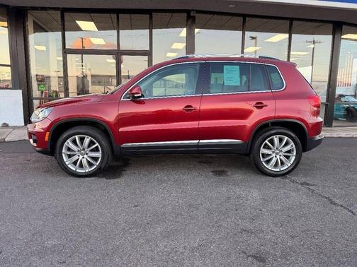 2012 Volkswagen Tiguan SE