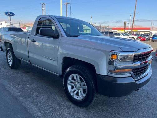 2017 Chevrolet Silverado 1500 WT