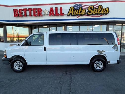 2008 Chevrolet Express 3500 LS Extended Wagon