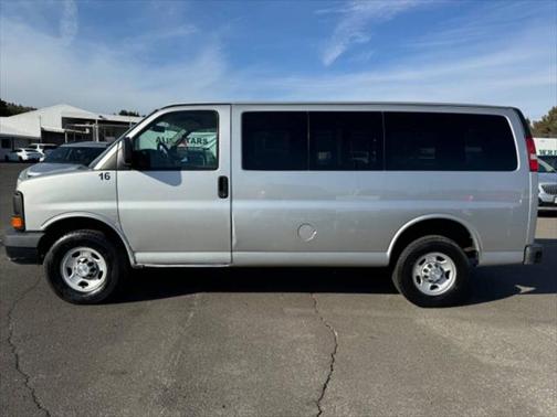 2015 Chevrolet Express 2500 LS