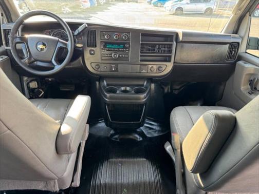 2015 Chevrolet Express 2500 LS