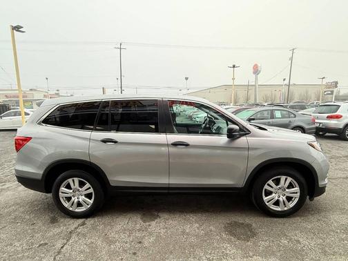 2017 Honda Pilot LX