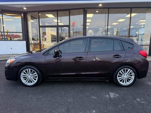 2012 Subaru Impreza 2.0i Premium