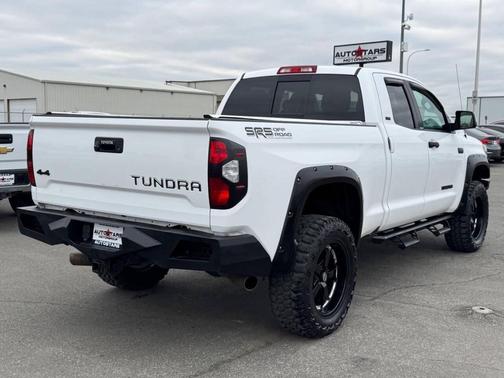 2018 Toyota Tundra SR5