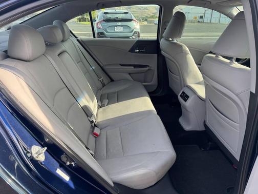 Obsidian Blue Pearl 2013 Honda Accord EX