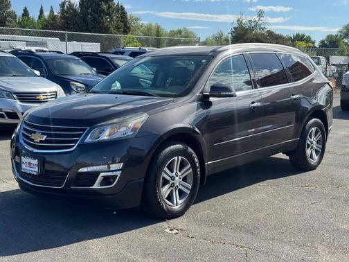 Tungsten Metallic 2016 Chevrolet Traverse 1LT