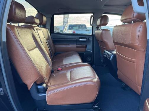 2013 Toyota Tundra Platinum