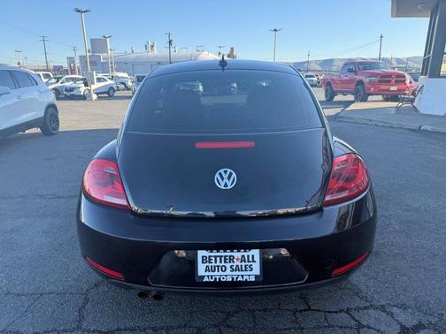 2013 Volkswagen Beetle 2.5L Fender Edition