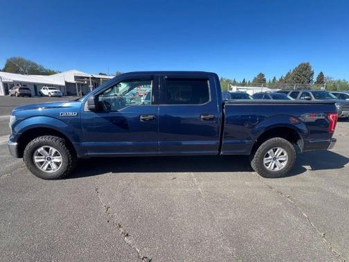 Blue Flame Metallic 2015 Ford F-150 XLT