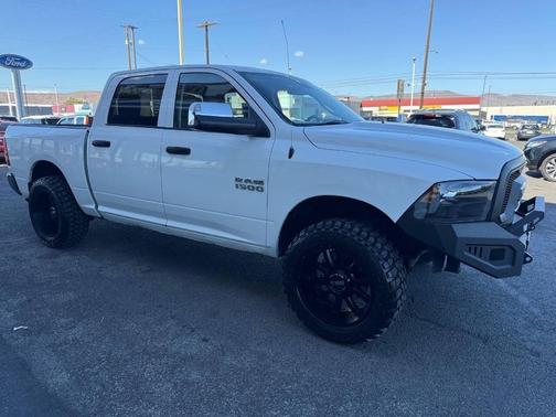 Bright Silver Metallic Clearcoat 2016 RAM 1500 Tradesman