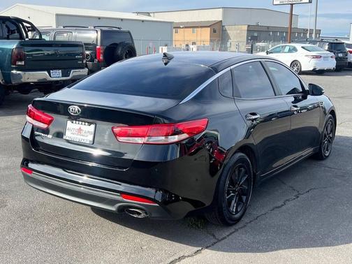 2018 Kia Optima LX