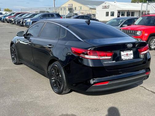2018 Kia Optima LX