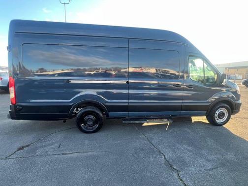 2020 Ford Transit-250 Base