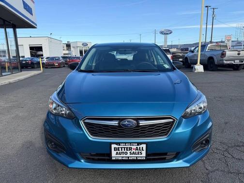 2018 Subaru Impreza 2.0i