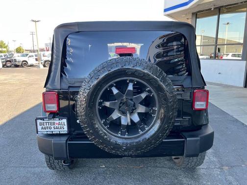 2016 Jeep Wrangler Sahara