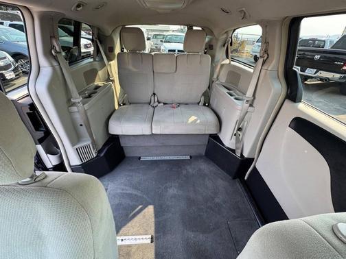 2012 Dodge Grand Caravan Crew