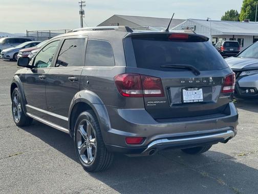Granite Crystal Metallic Clearcoat 2015 Dodge Journey Crossroad