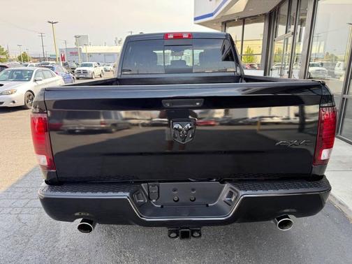 2016 RAM 1500 Sport