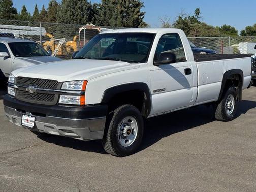 2003 Chevrolet Silverado 2500 Work Truck