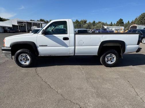 2003 Chevrolet Silverado 2500 Work Truck