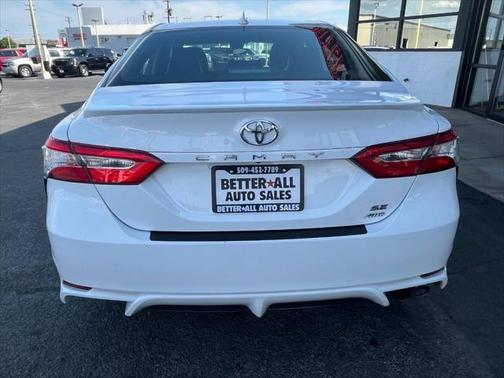 2020 Toyota Camry SE