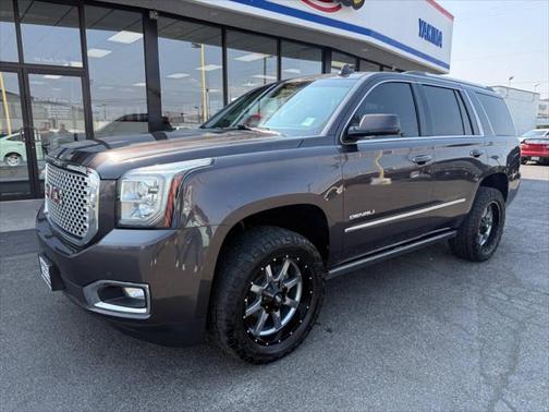 2017 GMC Yukon Denali