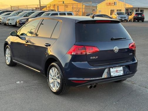2016 Volkswagen Golf TSI S 4-Door