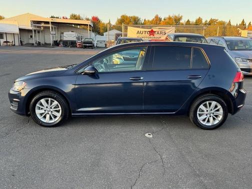 2016 Volkswagen Golf TSI S 4-Door