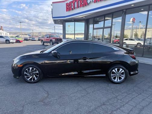 Crystal Black Pearl 2017 Honda Civic LX-P