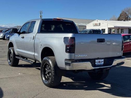 2013 Toyota Tundra Grade