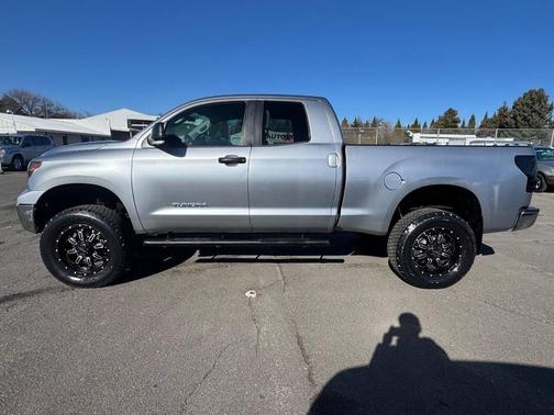 2013 Toyota Tundra Grade