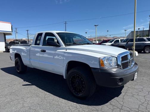 2007 Dodge Dakota ST Club Cab