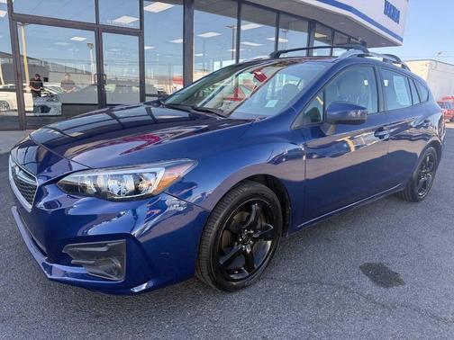Island Blue Pearl 2018 Subaru Impreza 2.0i Premium