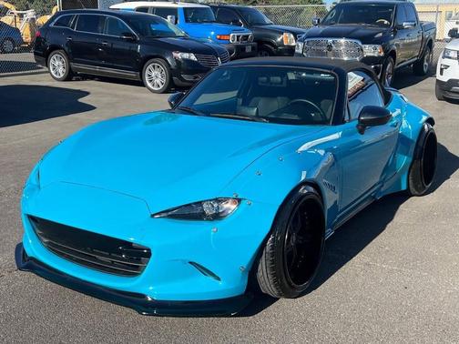 2016 Mazda MX-5 Miata Club
