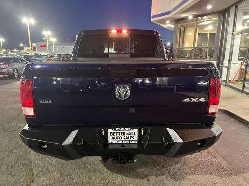 2017 RAM 1500 SLT