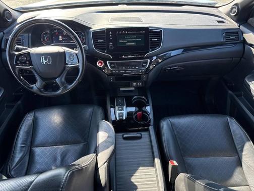 Lunar Silver Metallic 2020 Honda Passport AWD Elite