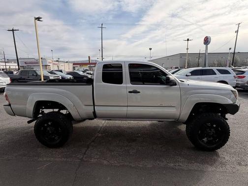 2013 Toyota Tacoma Base