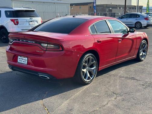 2017 Dodge Charger SXT