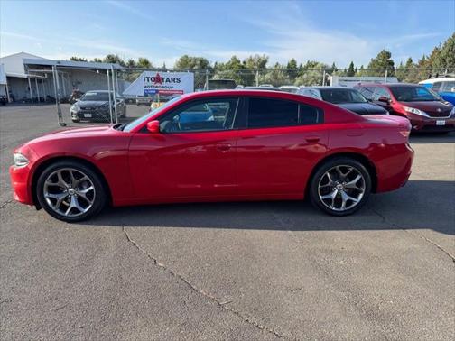 2017 Dodge Charger SXT