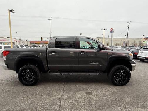 2013 Toyota Tundra Grade